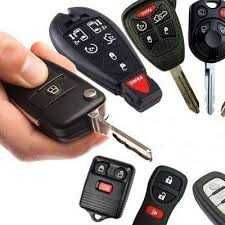 Dorabianie kluczy kluczyków samochodowych wszystkie marki Bełchatów