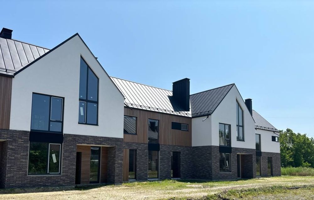 Продаж якісного таунхауса 115м2 в м. Ірпінь з ГАЗОМ 2 сотки землі - View 2