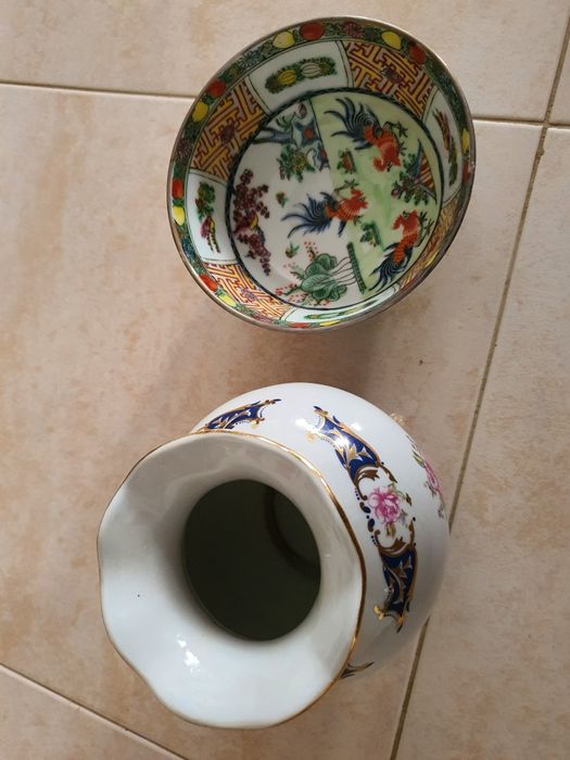 Dois itens de decoração