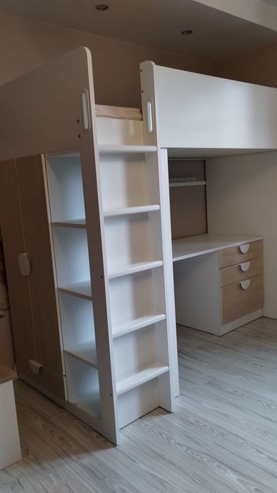 Łóżko na antresoli Smastad