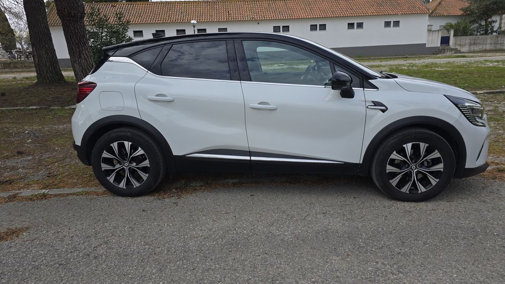 Renault Captur Hybrid
