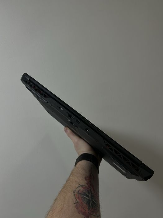 Топовий ігровий ноутбук!!! Gigabyte KF5  у відміному стані