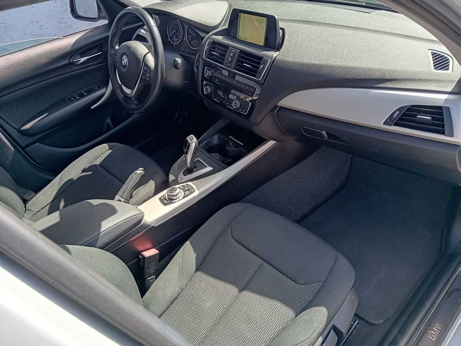 BMW 116 D c/auto ( pequeno sinistro )