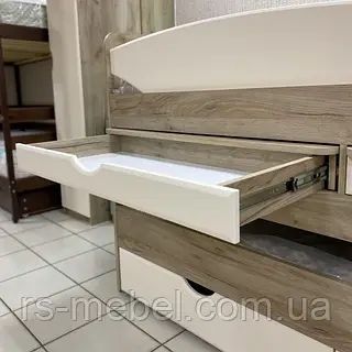 Двоповерхове двухярусне ліжко видвижне