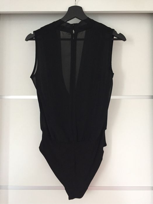 Czarne body H&M rozm. XS 34 głęboki dekolt