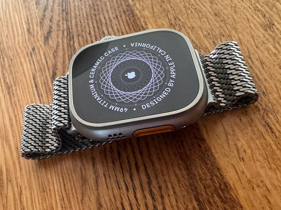 Apple Watch Ultra 49mm Tytan LTE + tytanowa bransoleta Milanese