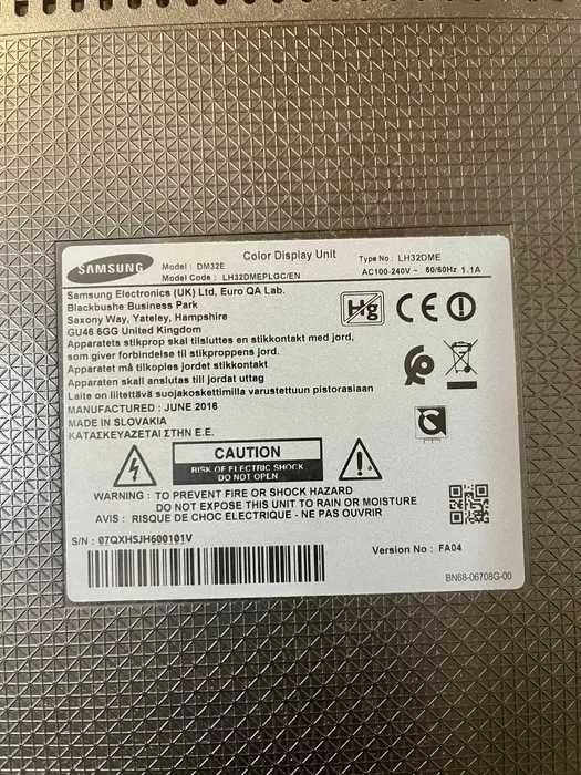 Monitor Profissional Samsung 32" DM32E (série DME)