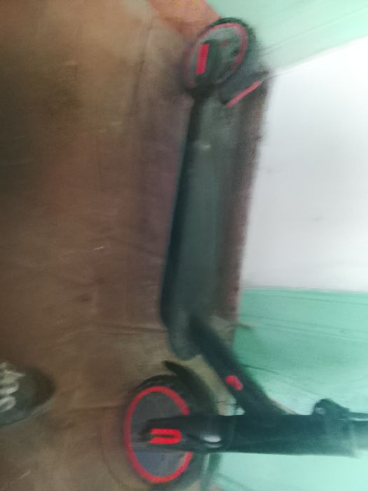 Trotinete elétrica para pesas ou inteira