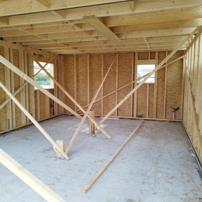 Tarasy drewniane, Budowa domów szkieletowych