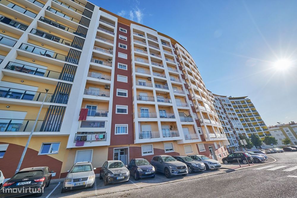 T3 c/Lugar de Garagem + Arrecadação - Santa Marta