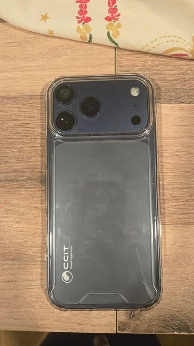 Telemóvel 17 PRO Max 256gb