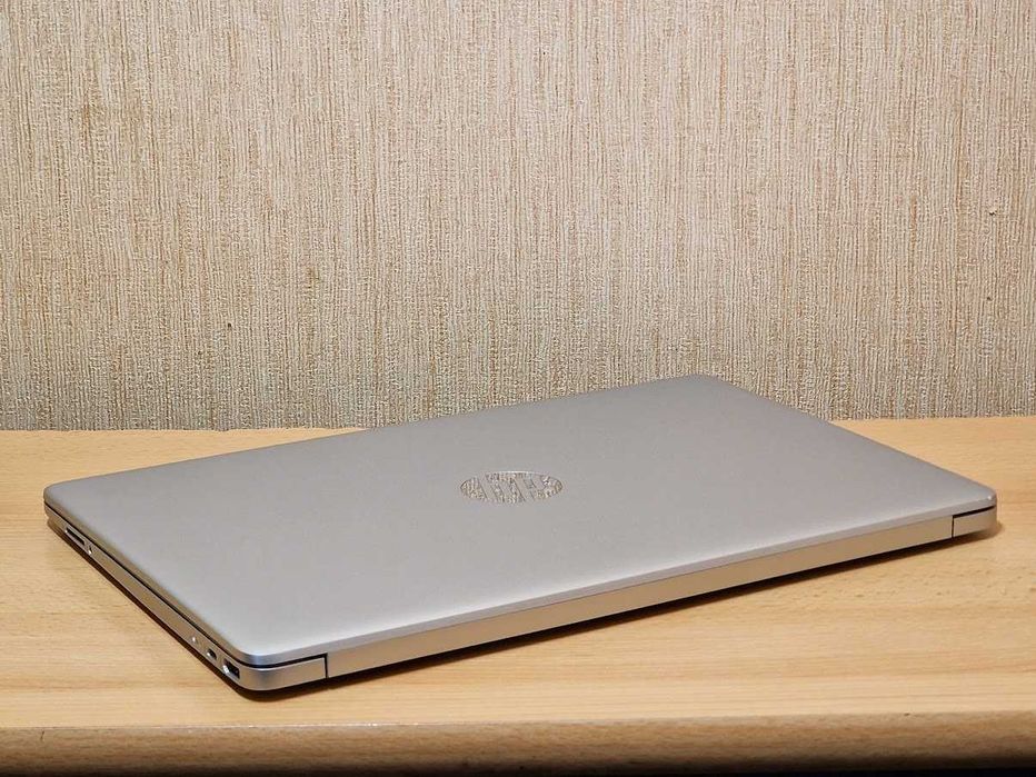 Сучасний HP AMD Ryzen 5 5500U RAM8Gb SSD 512Gb Full HD Батарея 8 годин