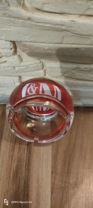 Wyprzedaż garażowa dla lubiących starocie