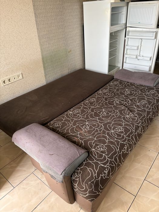 Продам диван б/у