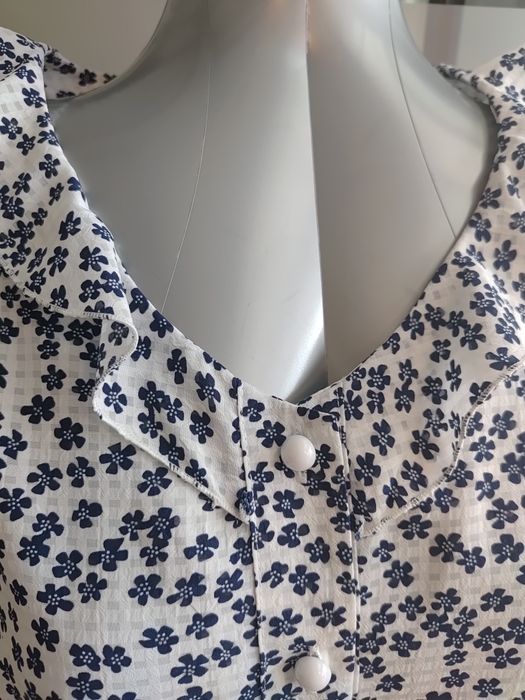 Bluzka elegancka roz. 48 4XL