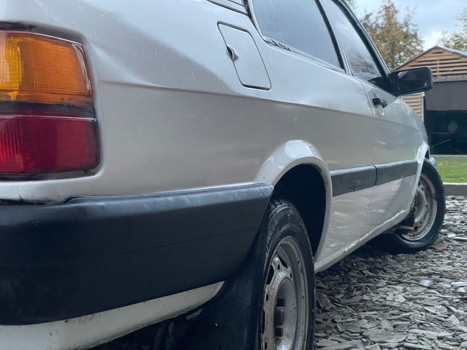 Audi 81 СЕДАН КУПЕ газ-бензин
