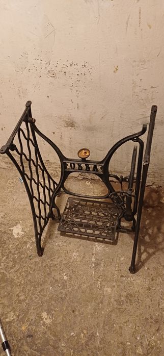 Zabytkowa maszyna do szycia Singe + nogi zeliwner