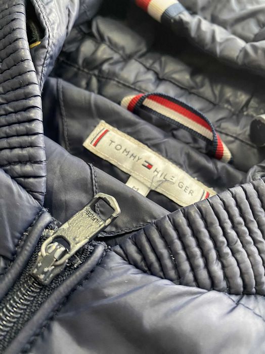 TOMMY HILFIGER r.M oryginalna lekka kurtka puchowa damska
