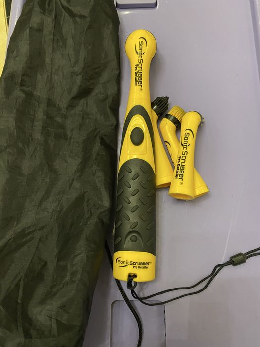 Щетка аккумуляторная для авто Sonic Scrubber Pro Detailer