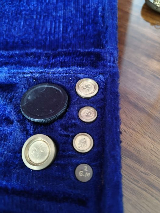 Waga jubilerska w starym stylu