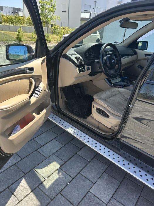 Bmw x5 e53 4.4v8