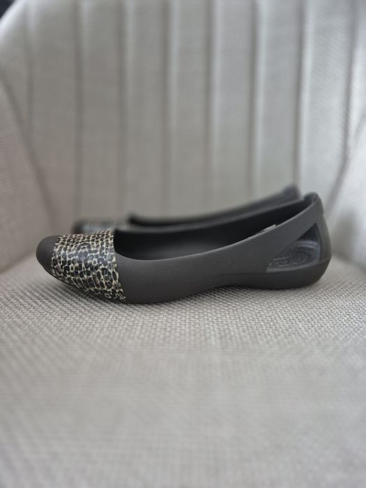 Brązowe baleriny Crocs