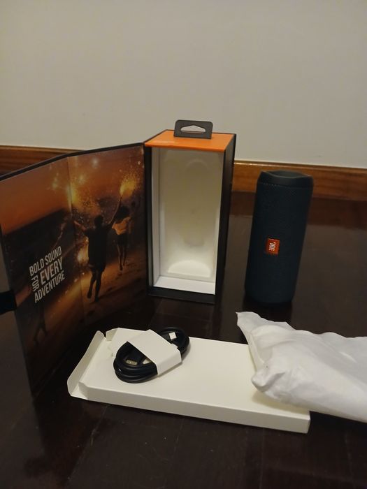 Coluna JBL Flip Essential  2