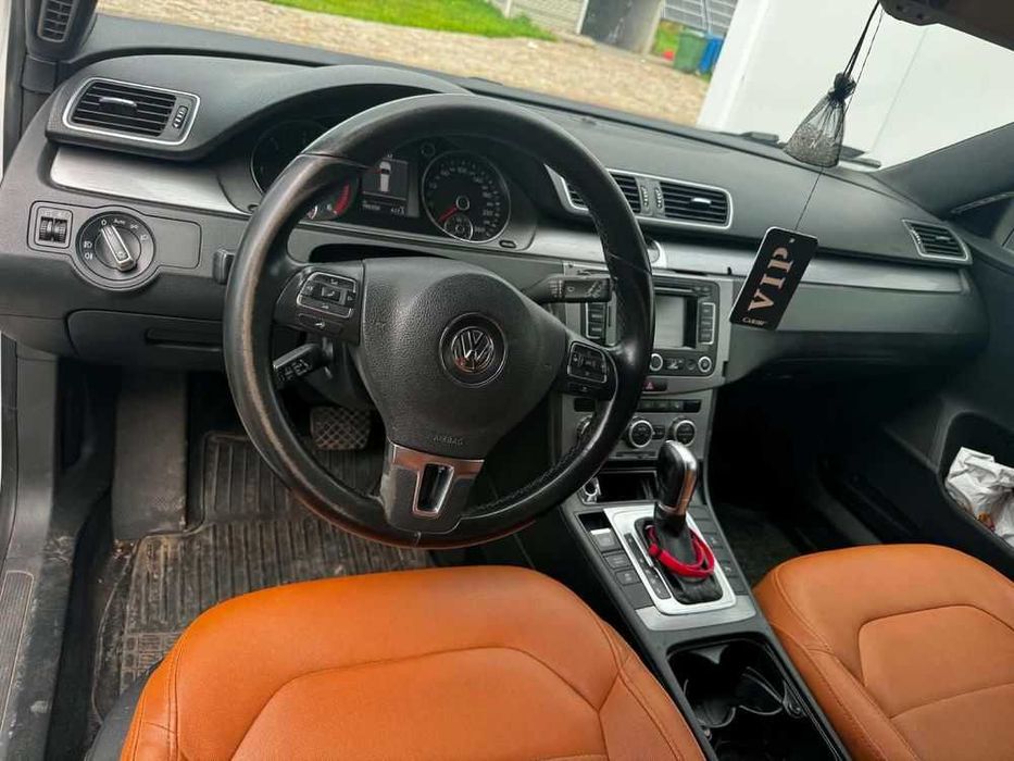Volkswagen Passat B7 2.0tdi