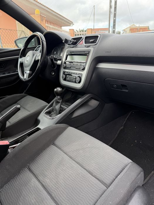 VW EOS Sinistrado