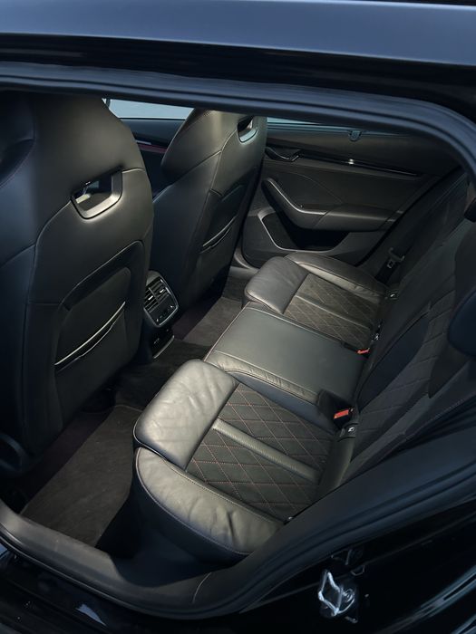 Sprzedam Skode Octavie 2024r . RS 4x4 TDI 200 km Led Matrix Head up