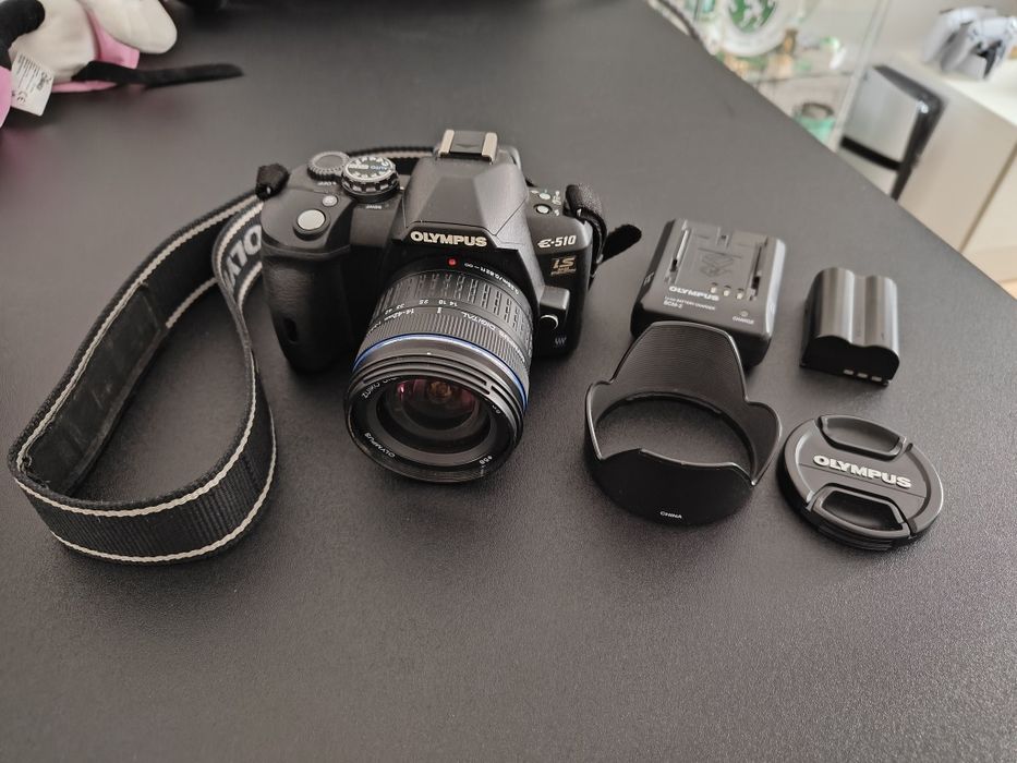 Olympus E-510 Digital Camera + Extras
