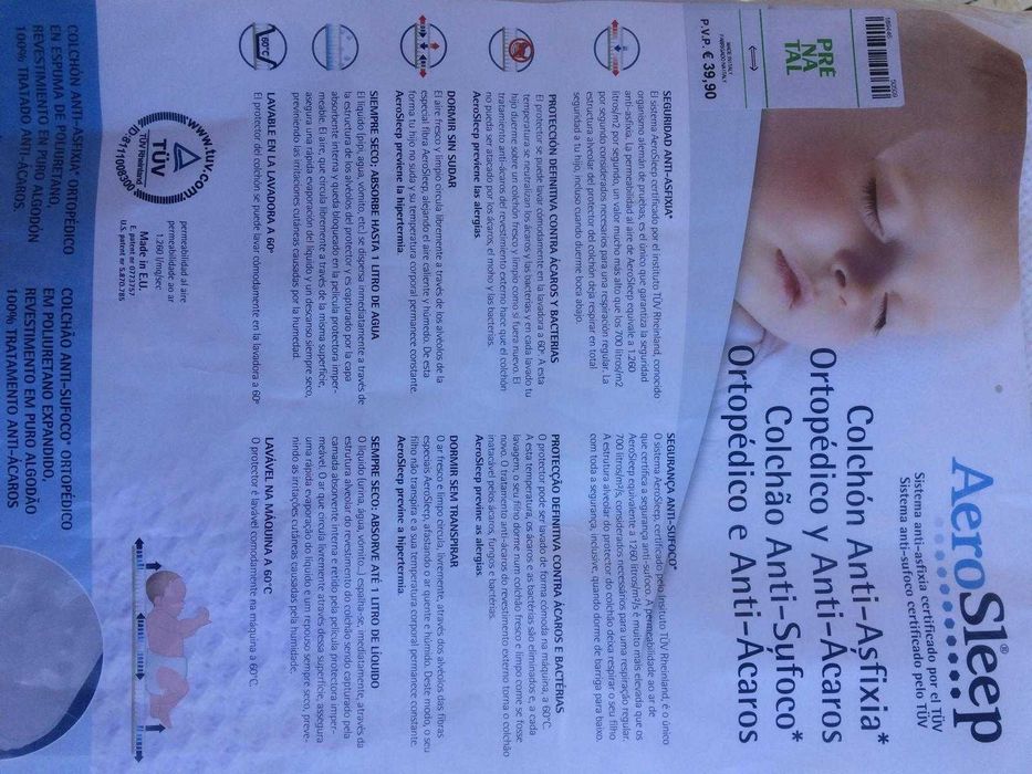 Suporte de alcofa de bebé e colchão para alcofa