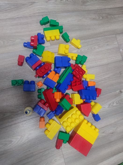 Конструктор Mega Blocks 80дет