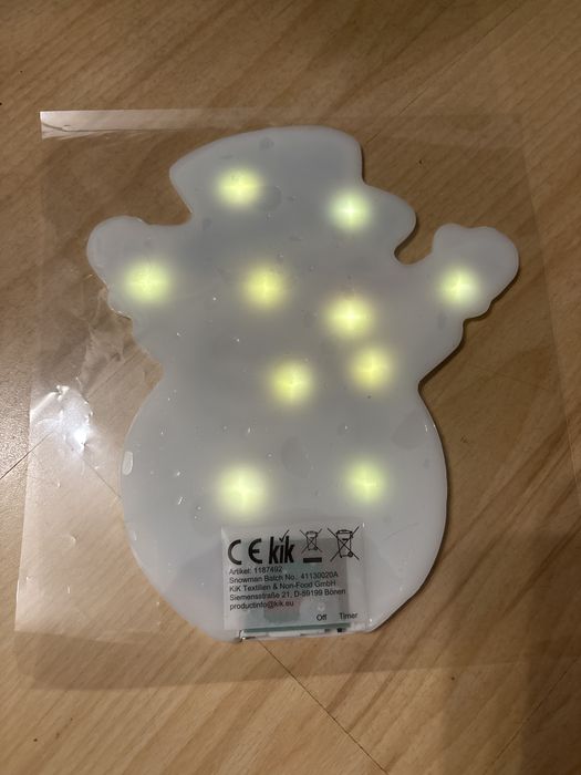 Dekoracja świąteczna na okno