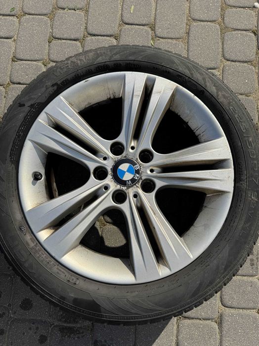 Sprzedam felgi BMW F30 f31 E90 E91 E46 r17