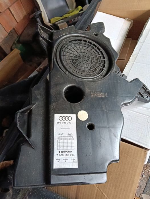 Subwoofer Audi A3 8P