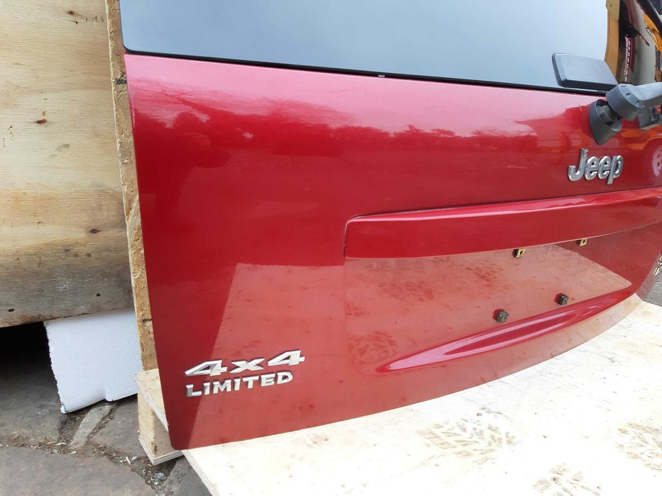 Klapa JEEP GRAND CHEROKEE 05-10r kompletna igła