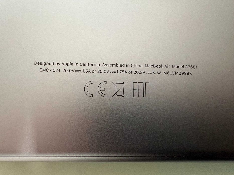 MacBook Air M2 13” 2024 | 8GB RAM | 256GB SSD | Impecável