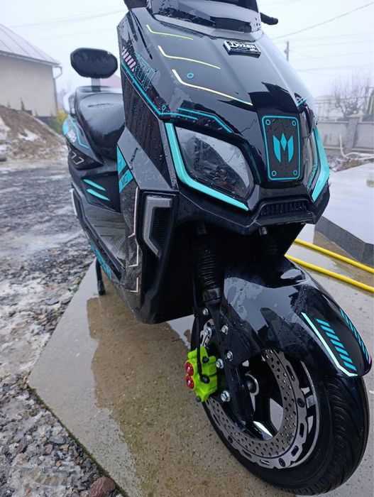 продам електро скутер DOZER T 2000