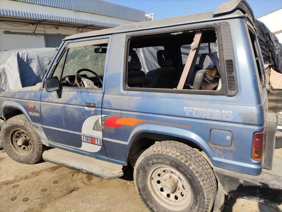 Peças de mecânica e chapa - Mitsubishi Pajero MK1 2.5td intercooler