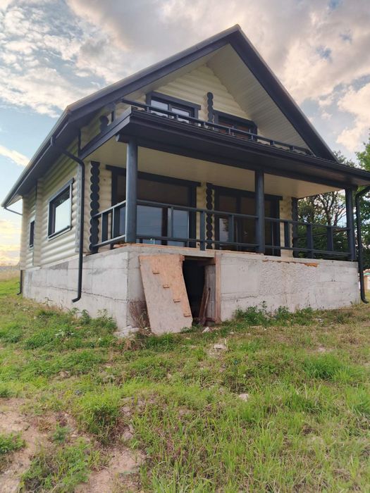 Дерев'яні будинки та бесітки під замовлення