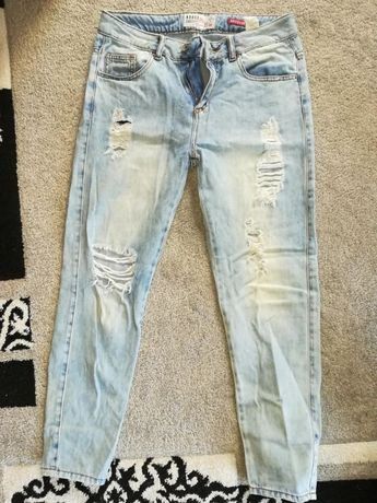 Spodnie boyfriend 34