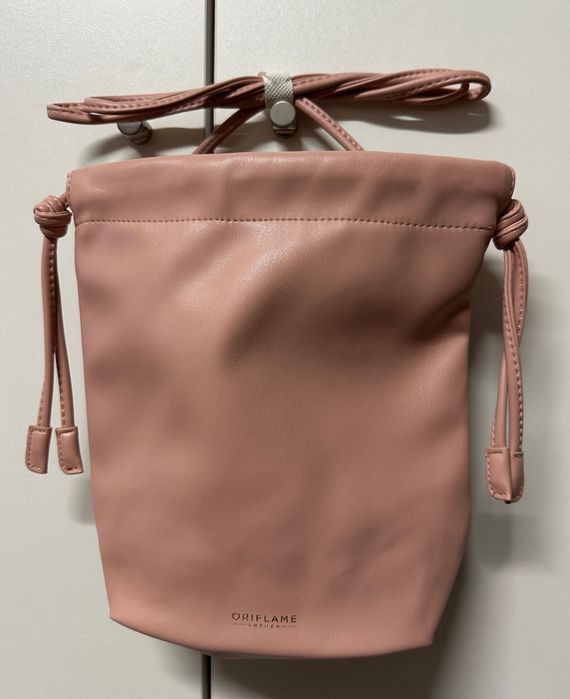 Bolsa Rosa Oriflame