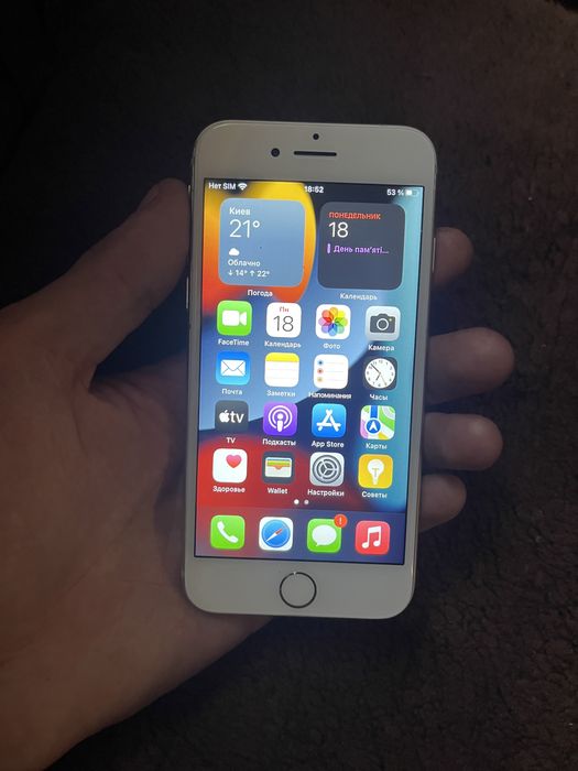 IPhone 8 silver 64GB Neverlock айфон 8