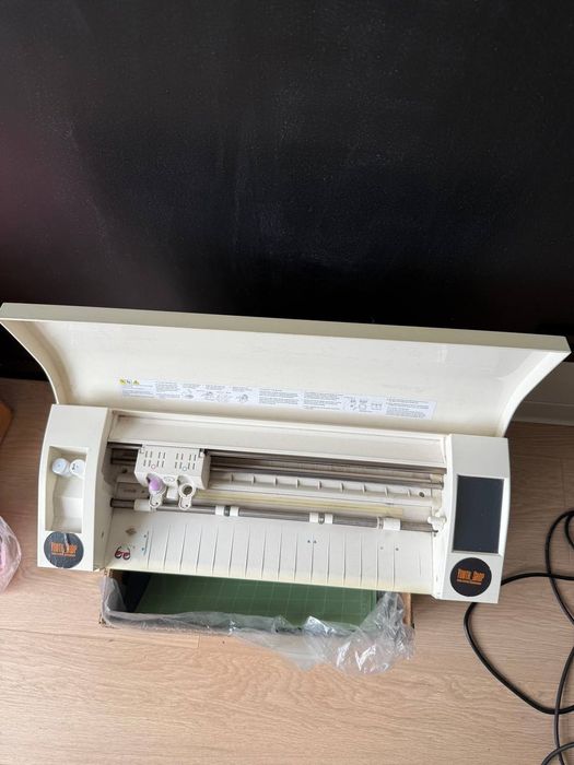 silhouette cameo 3 - Купити електроніку - Ціни на OLX.ua