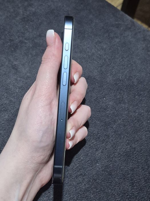 Iphone 15 pro, Apple watch SE 44 mm