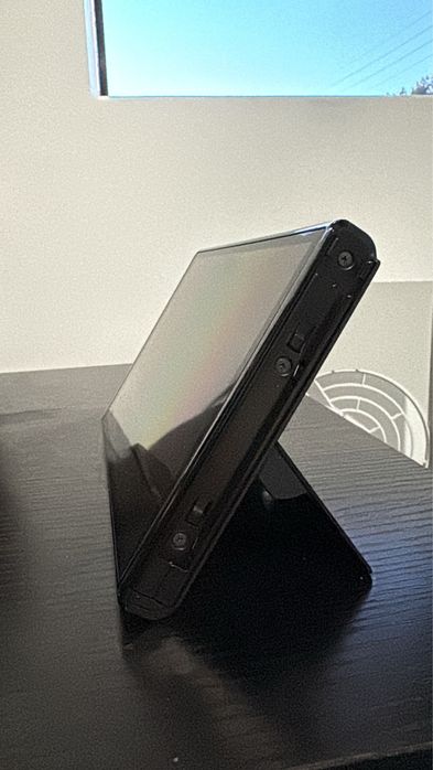 Nintendo Switch OLED Completa — Excelente Estado