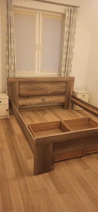 Rama łóżka - kolor drewniany