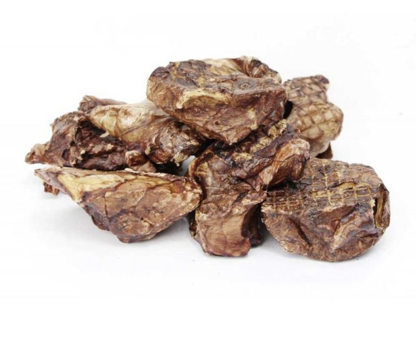 Ласощі для тварин( Бичій корінь, Легені,Вим‘я, Жили, Трахея)