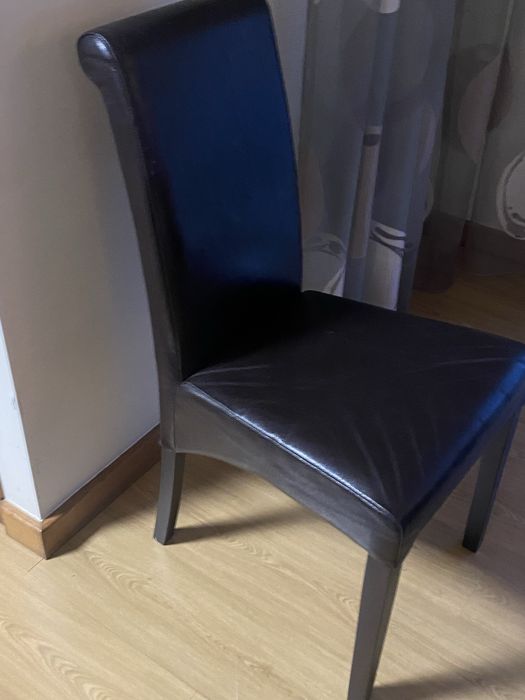 Conjunto 6 cadeiras de pele